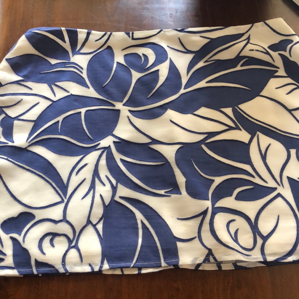 Lovely skirt!
